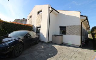 Duplex modern, eficient energetic - Dumbrăvița