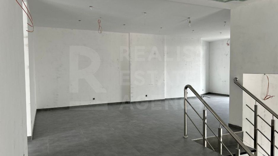 Vanzarea spațiului comercial 136 mp, str. Kiev, Bălți - Poză 14