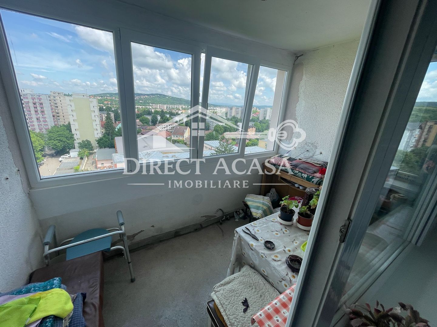 Apartament  cu 3 camere -Zona Dambu-B-dul 1848 - Poză 6