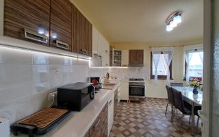 Casă de vânzare în Alba Iulia - Poză 5