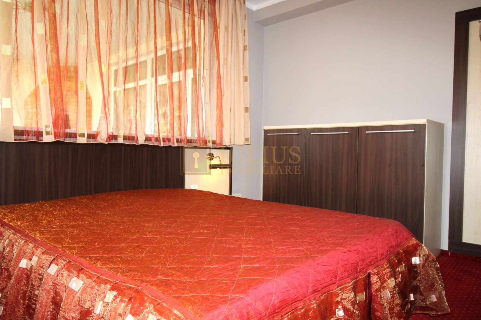 Casă individuală – Dumbrăvița, mobilata si utilata, spatii generoase. - Poză 6