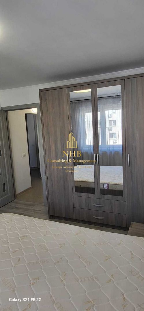 Apartament decomandat 3 camere / Zona Ghencea / Prima Inchiriere - Poză 1