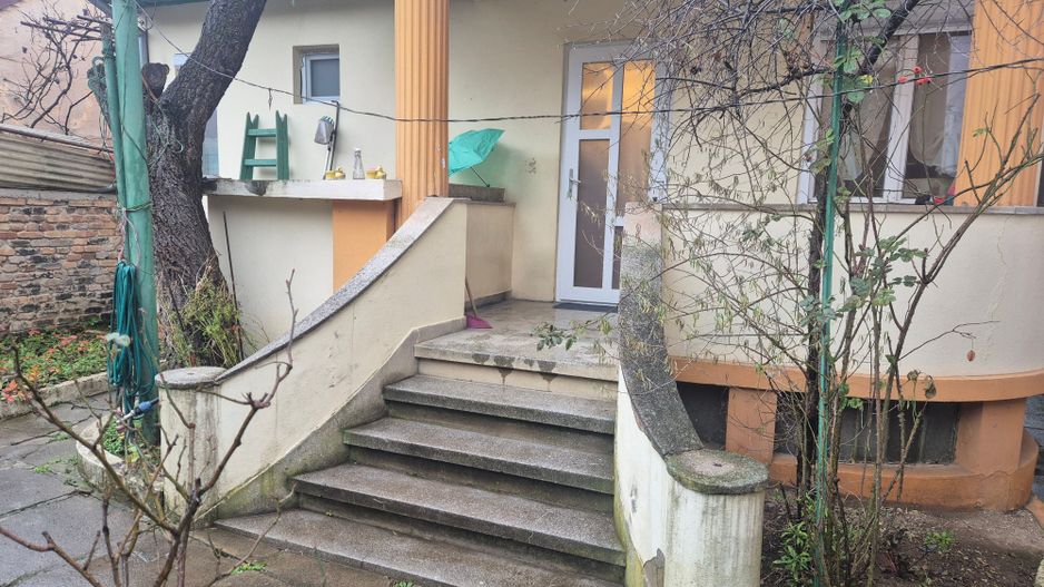 Vand casa 2 camere Moroasa - Poză 10