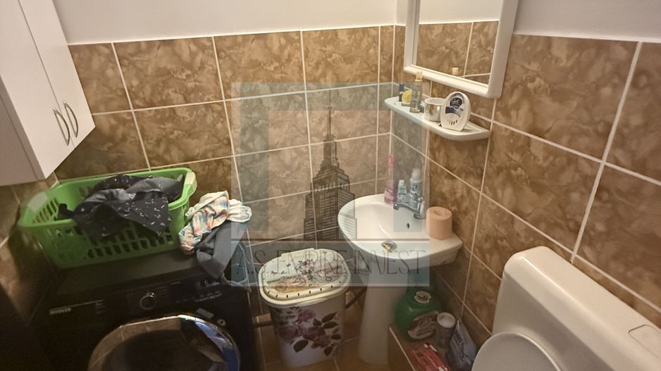 Apartament 3 camere , 84 mp utili,2 bai,2 balcoane-zona Astra - Poză 13