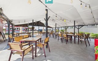 Afacere la cheie pe Plaja Ghioroc. - Poză 3