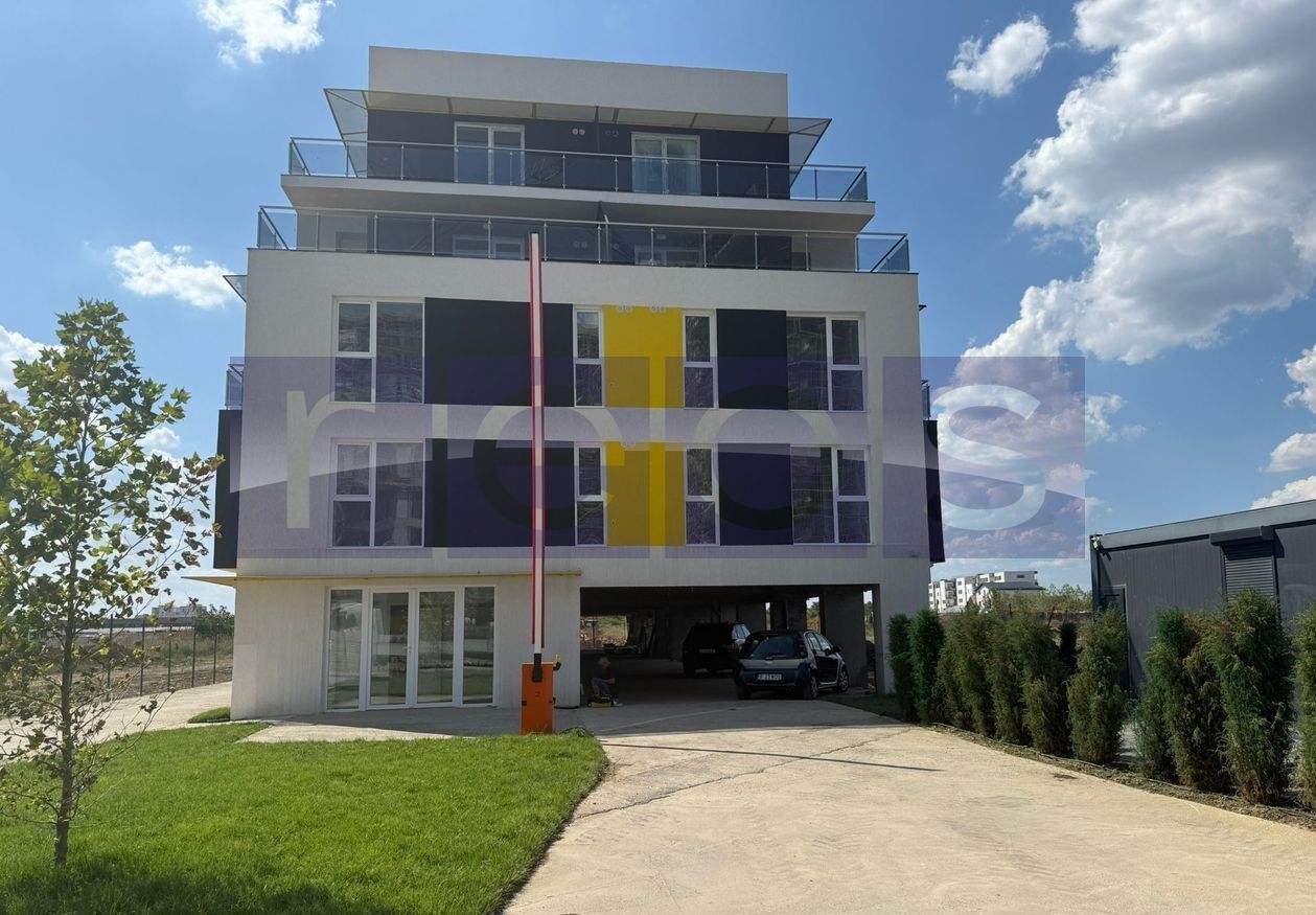 VANZARE GARSONIERA 40MP TITAN PALLADY - Poză 4