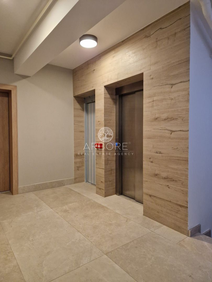 Apartament de lux cu terasa, complet utilat - Poză 11