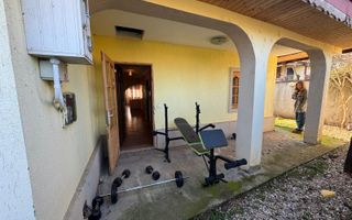 Proprietate de vânzare în Frătești, zona Biserica - Poză 2