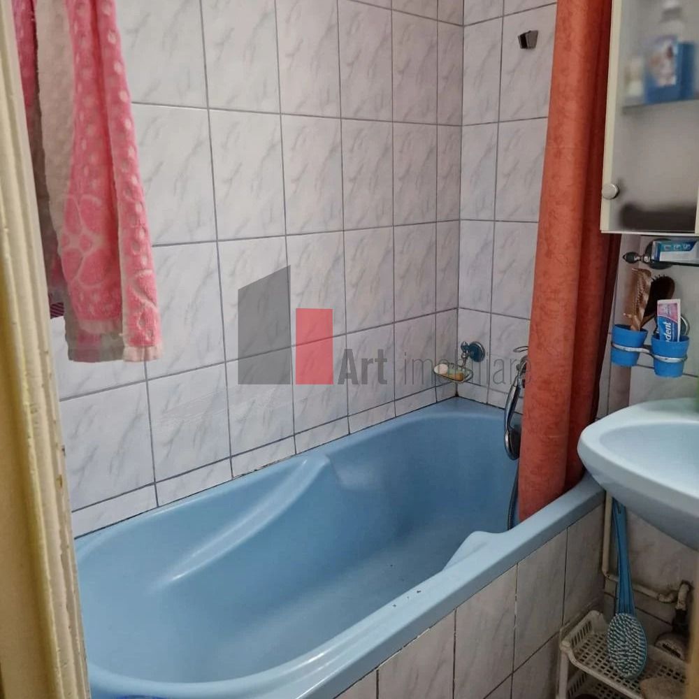 Apartament 3 camere cu centrala Titan - Poză 5