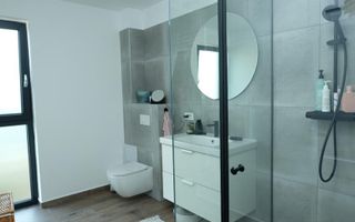 Duplex modern într-o zonă liniștită din Apahida, zonă excelentă. - Poză 9