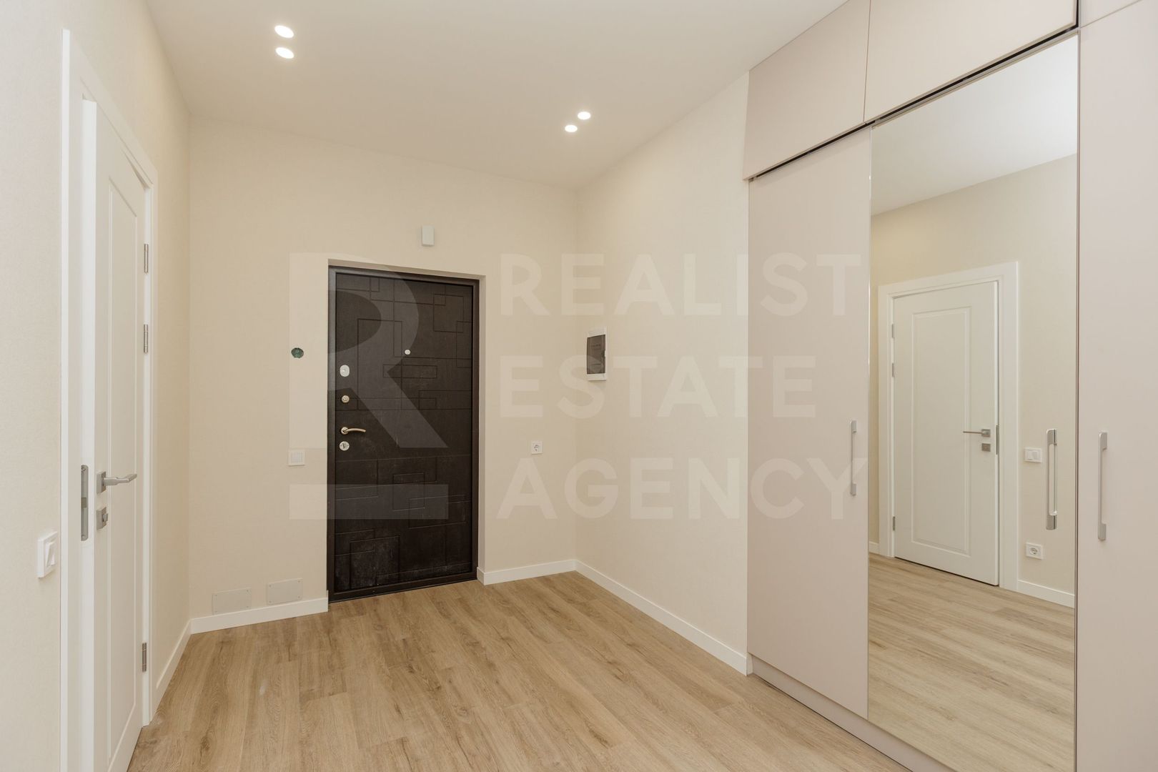 Chirie apartament, 1 cameră, strada Moara Roșie, Centru - Poză 7