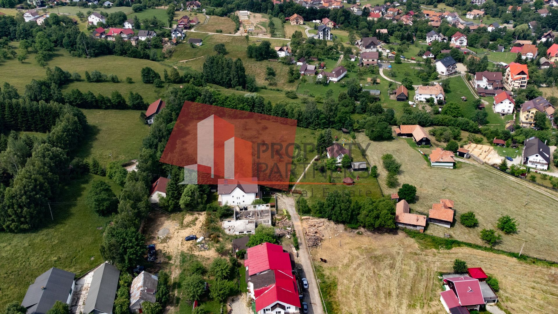 Teren de la 2772 mp Podul Simonului- Bran - Poză 9