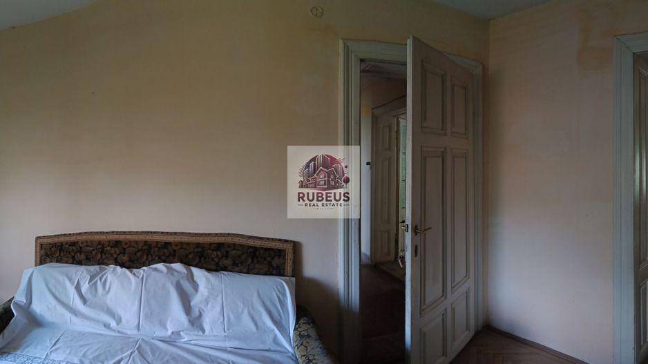 Casă solidă în Orșova, S+P+E, 220 mp, teren 284 mp - Poză 14