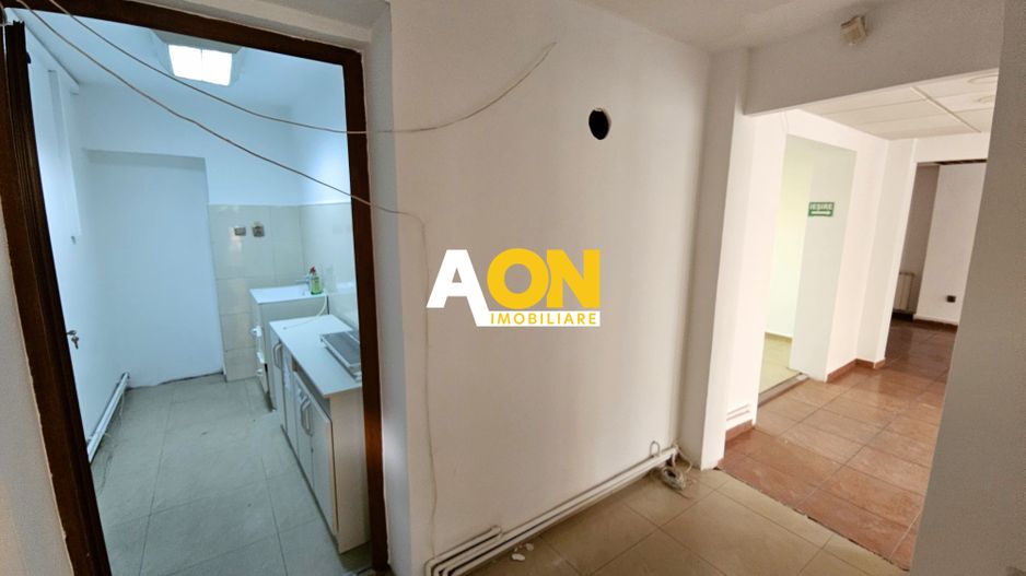 Spatiu comercial cu expunere stradala, 115 mp utili, str. V. Goldis - Poză 9