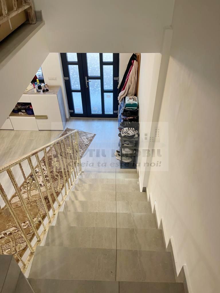 CASA  BUCIUM VISANI INSIRUITA  P+1 STATIE TRANSPORT PUBLIC - Poză 11