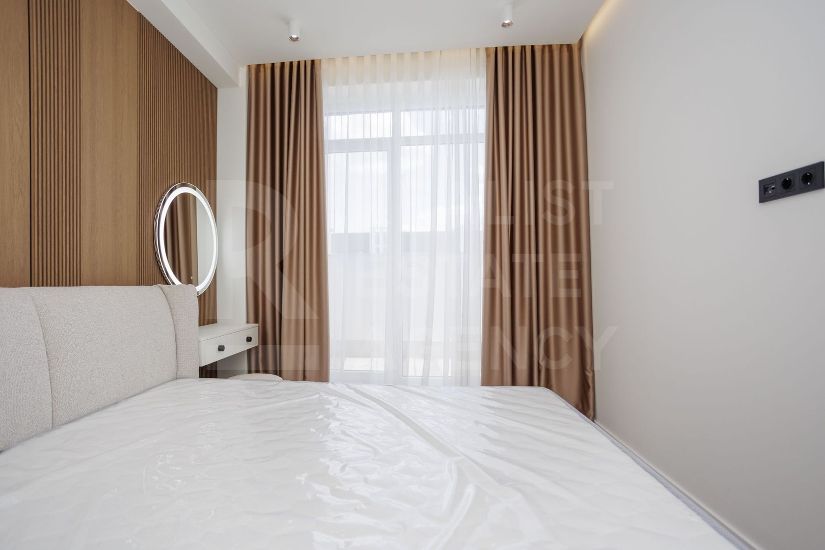 Vânzare, apartament, 2 camere, str. Calea Ieșilor, Sculeni - Poză 8