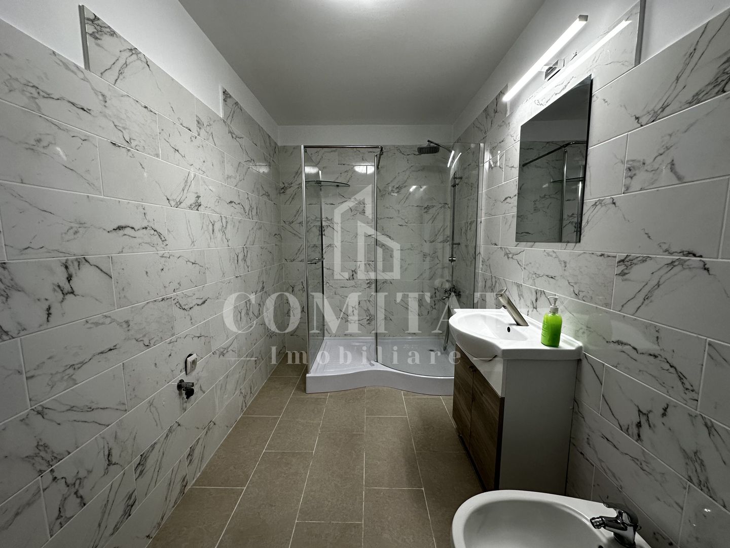 Apartament la etaj intermediar | Loc de parcare | Zona Porii - Poză 10