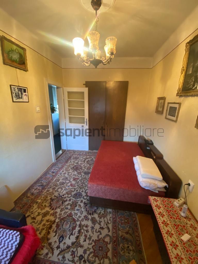 Apartament la casa situat in zona centrala - Poză 6