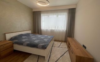 Apartament 2 camere decomandat,et 1-55mp,mobilat,6mp balcon,zona Brana-Selimbar - Poză 4