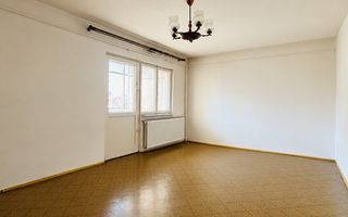 Apartament cu 2 camere, decomandat, Rogerius - Poză 1