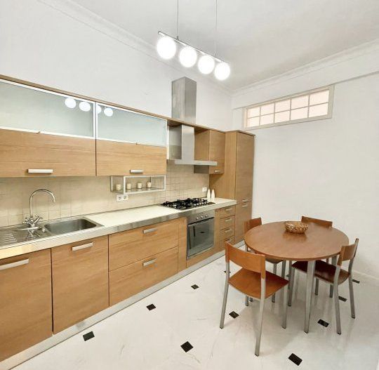 Apartament in vila / 4 camere decomandat / Gradina Icoanei / Dacia - Poză 9