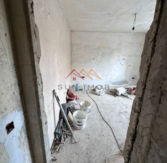 Apartament 2 camere, decomandat, parter, Campina, Prahova - Poză 1