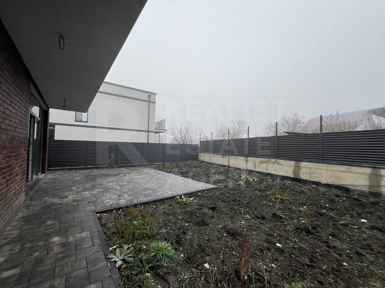 Vânzare, Hi-Tech, 2 nivele, 3 camere, str. Budești, Colonița. - Poză 7