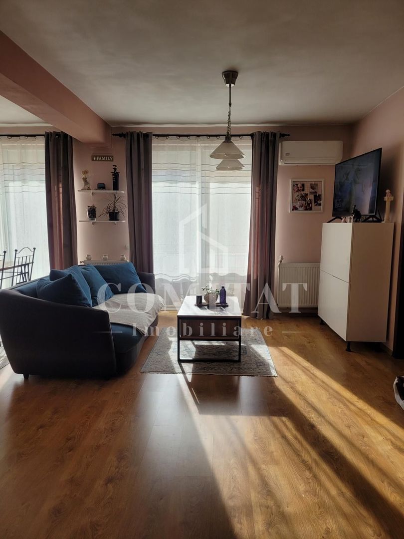 Apartament 3 camere | Etaj intermediar | Zona Str Porii - Poză 2