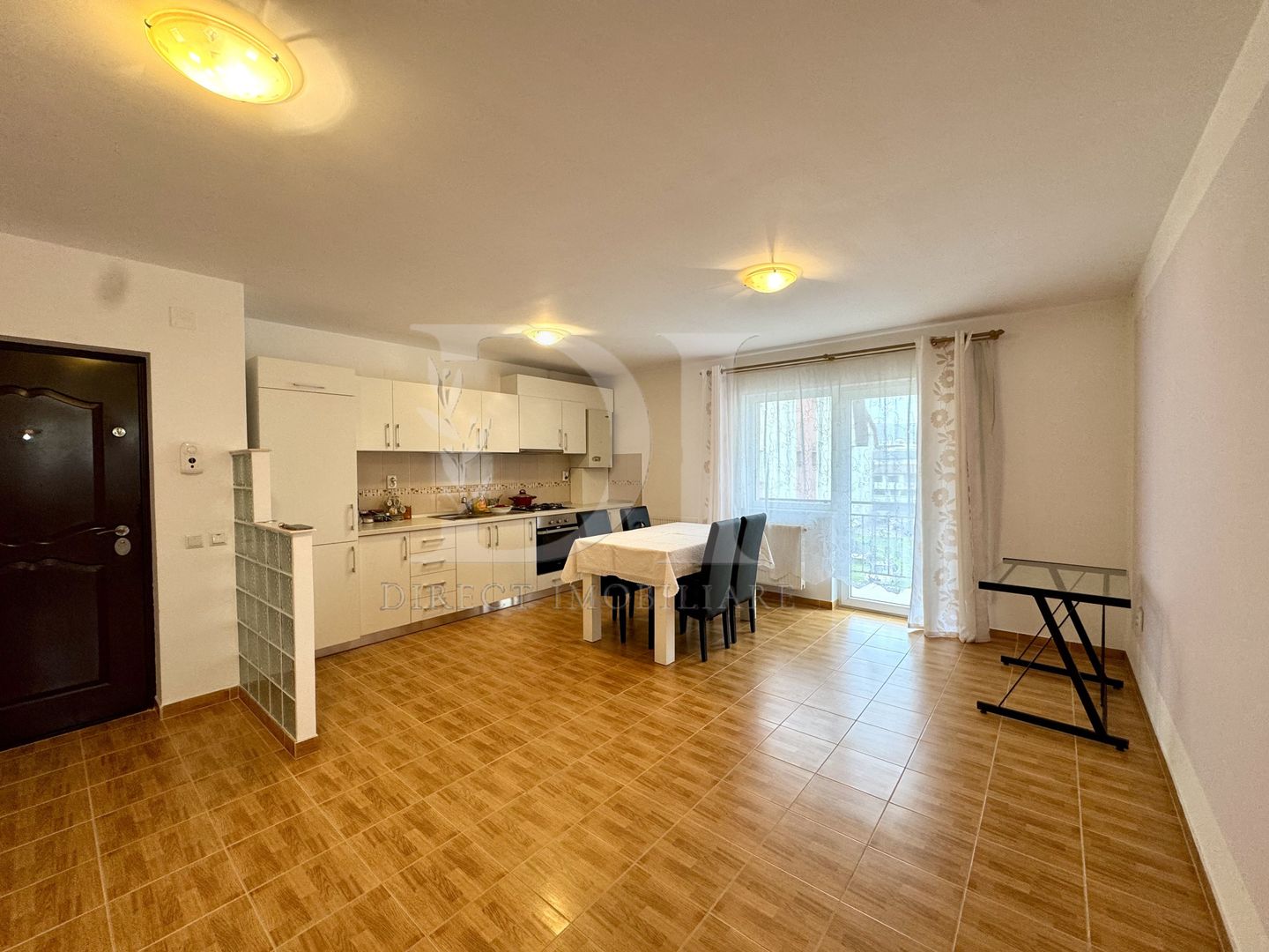 Apartament doua camere / Parcare / Zona Eroilor - Poză 4