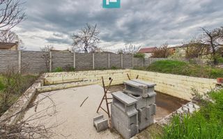 Casă la roșu cu piscină-Pârneava-767 mp teren - Poză 14