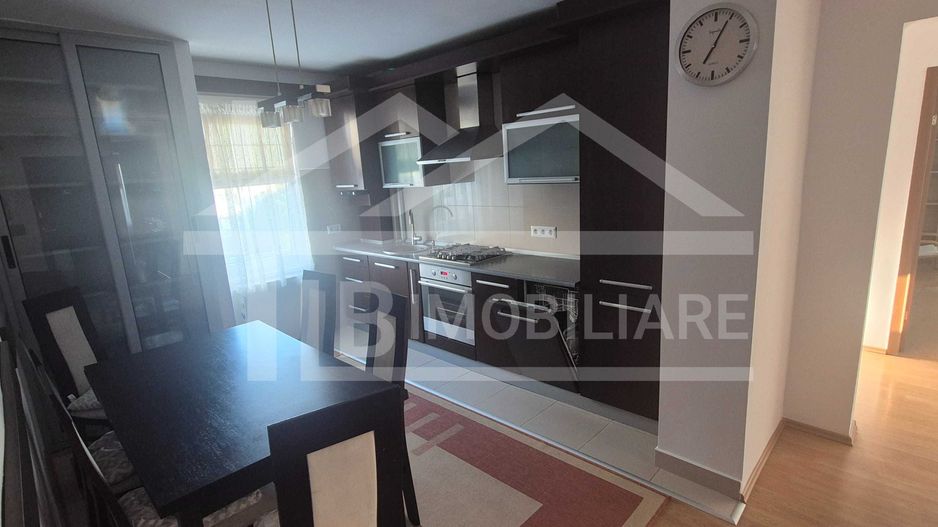 Apartament cu 3 camere, 82mp, Zona B-dul Pandurilor - Poză 3