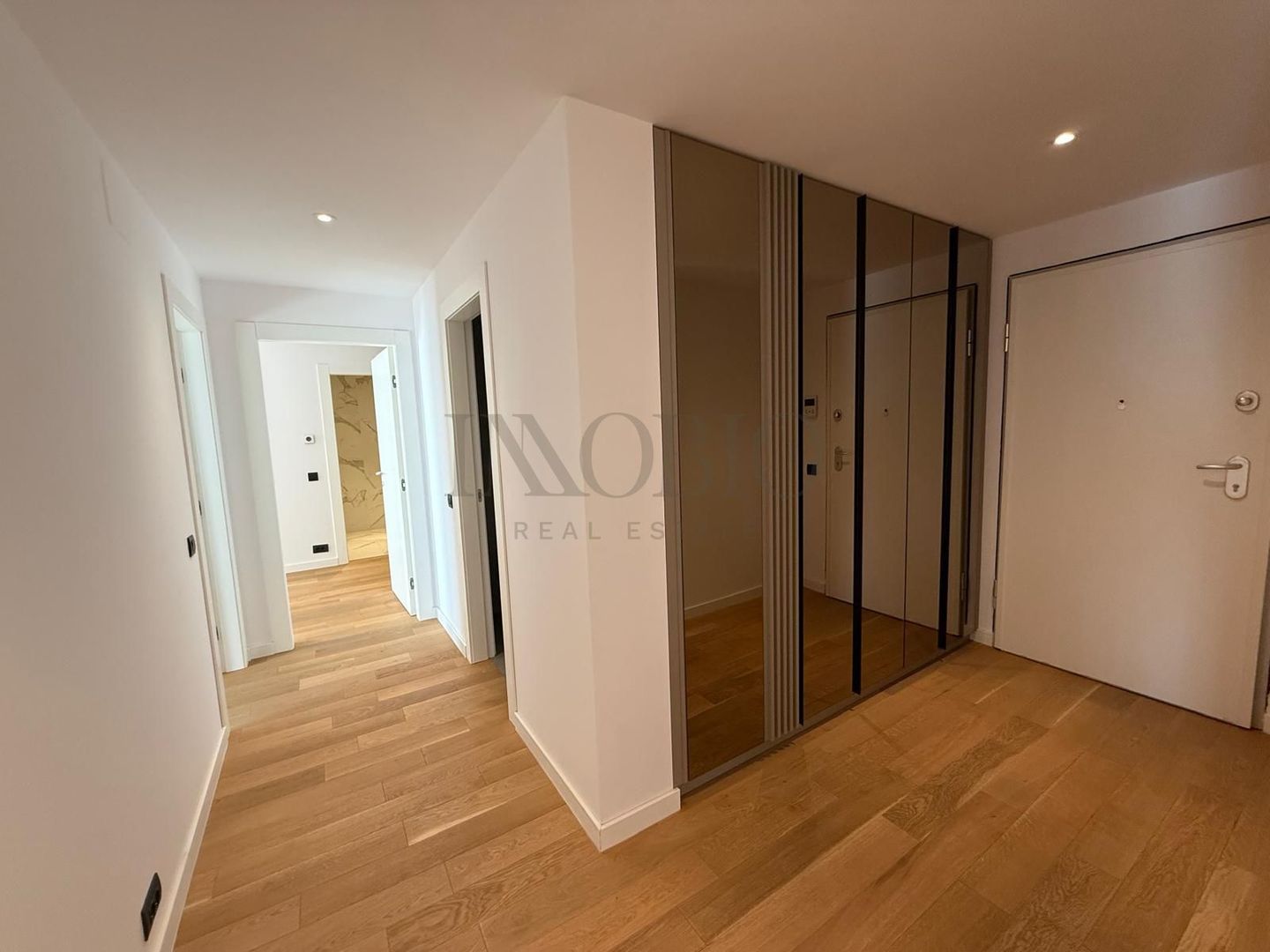 Apartament 4 Camere | One Herastrau Towers - Poză 5