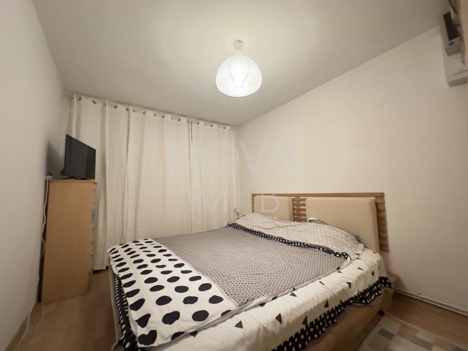 Apartament 2 camere, decomandat, Zona Mihai Viteazu - Poză 3