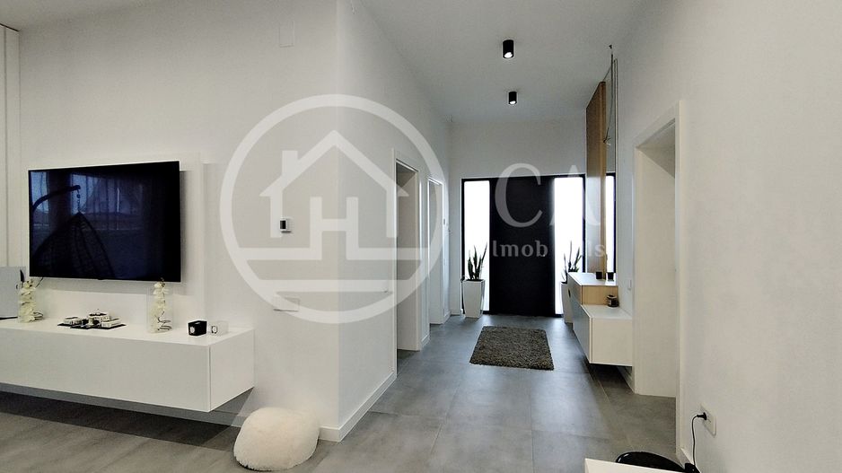 Casa Sp + P  cu 6 camere de vanzare str. Apateului, Oradea - Poză 2