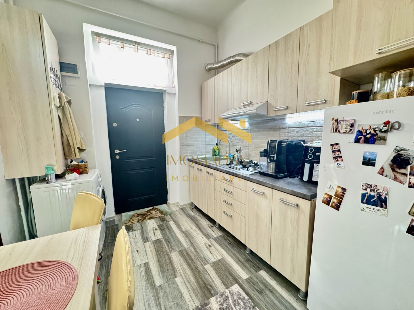 Lunei-Apartament 1 Camera-Centrala Proprie - Poză 9