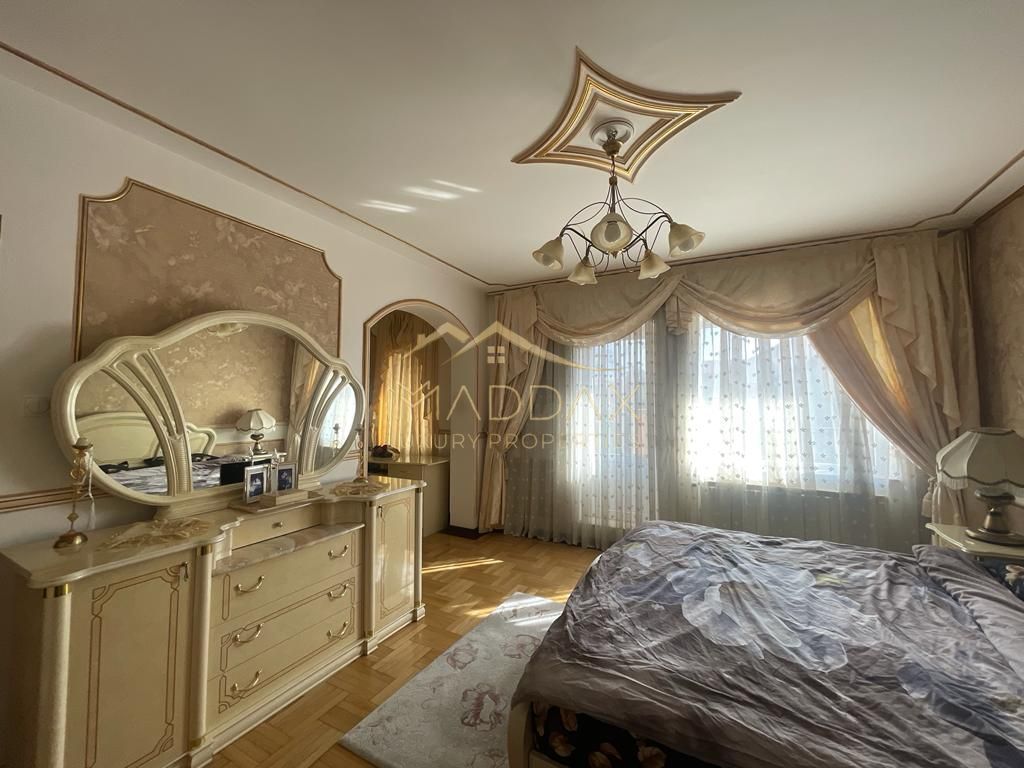 Vila superba**8 camere** Teren 1300 mp**Sauna +Piscina//Pipera - Poză 13