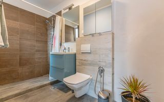 Casa mobilata utilata cartier Izvor Tarlungeni Brasov - Poză 9