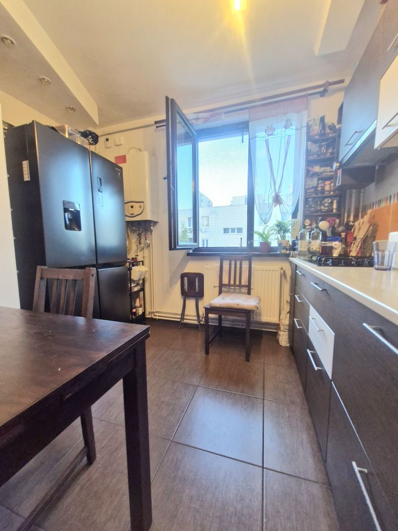 4 Camere // Metrou // Centrală Proprie - Poză 10
