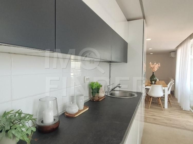 Penthouse pe 2 nivele, 5 camere, 160 mp,3 bai, 75 mp terase cu panorama superba! - Poză 9
