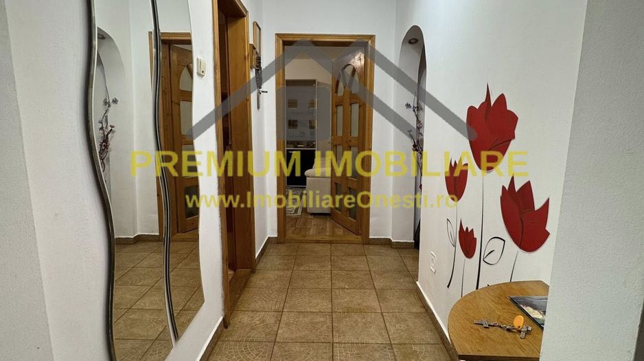 Apartament 4 Camere de vânzare în Onești - Poză 7