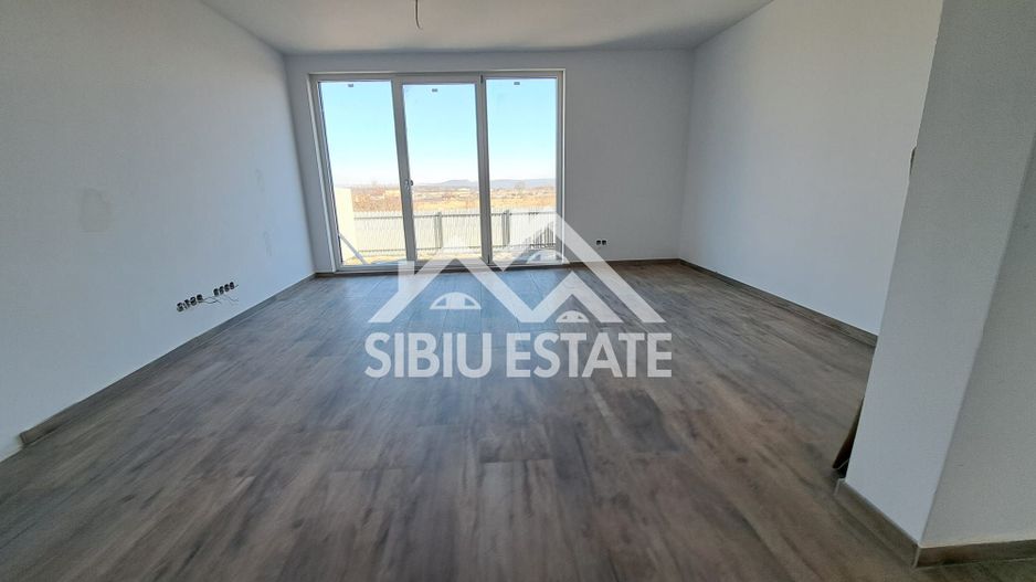 Casa la pret de apartament, 5 camere Sibiu Calea Cisnadiei - Poză 2