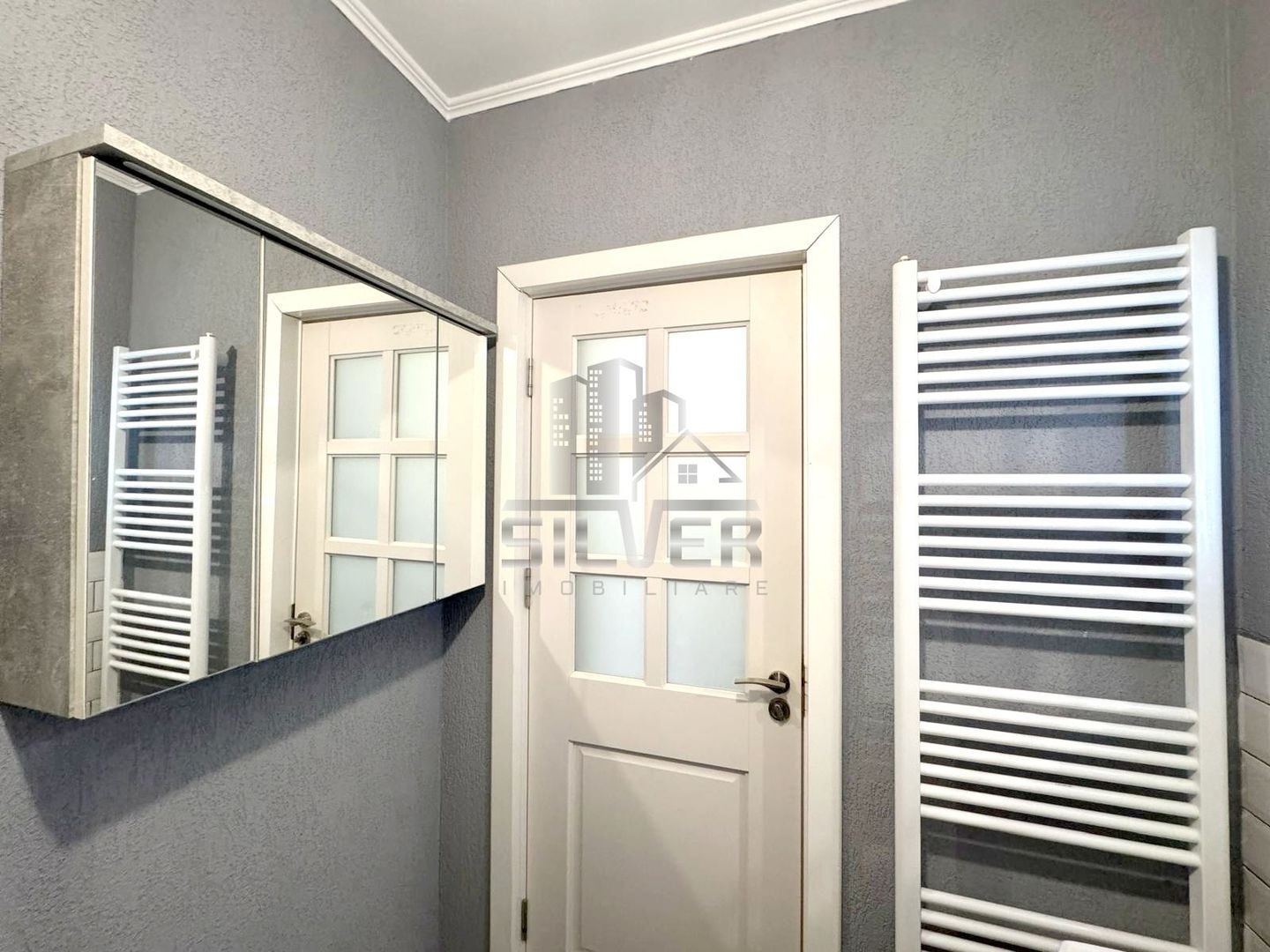 Apartament cu 2 camere/parcare/zona Eroilor. - Poză 6