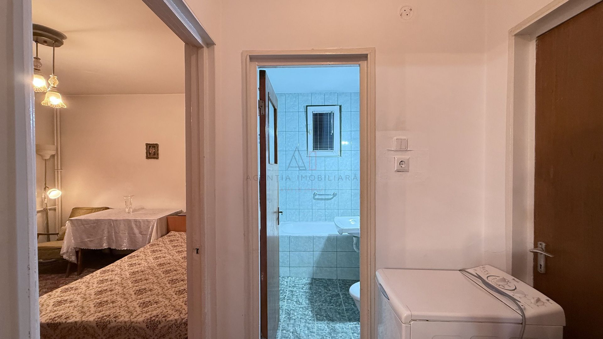 3 Camere | 9 min Metrou Titan - Poză 10