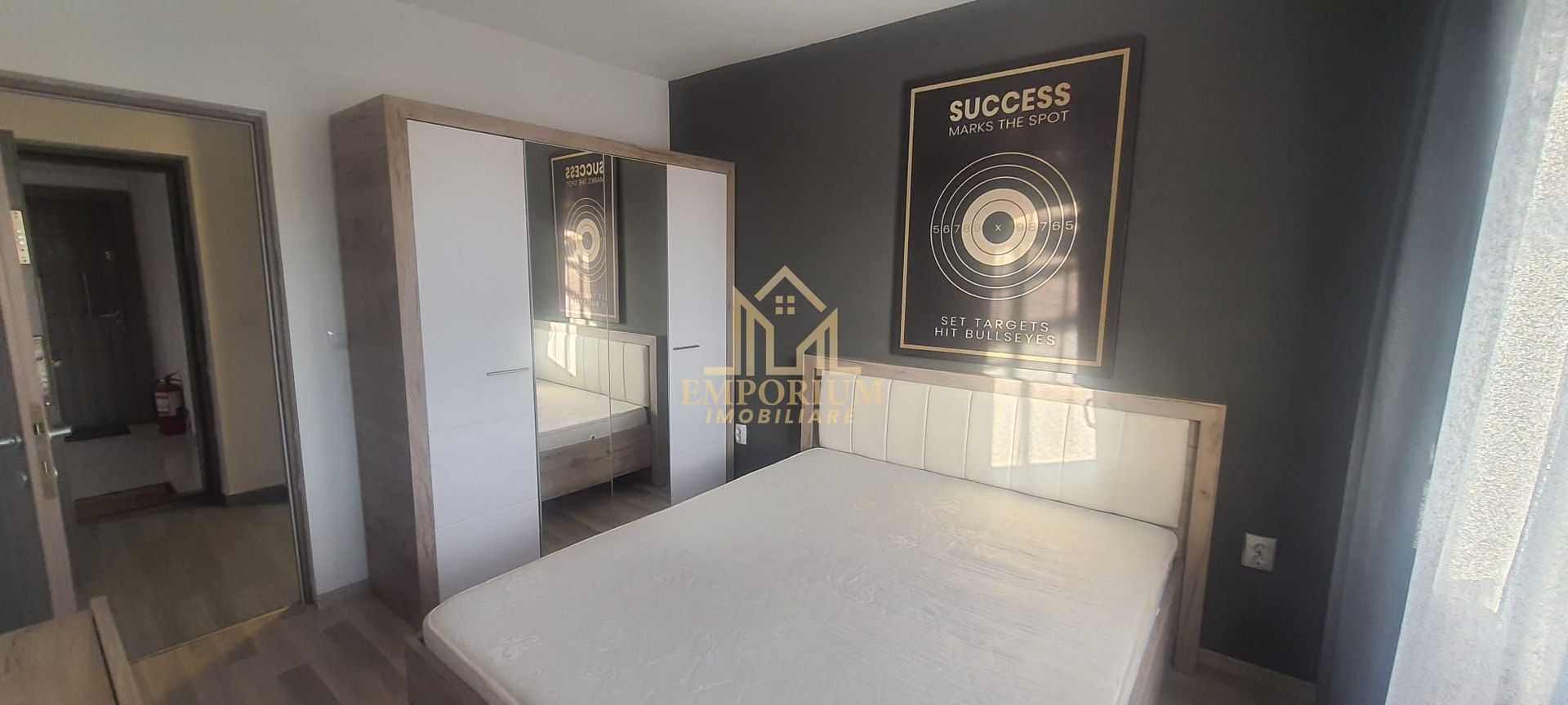 2 camere decomandate, Modern, AC, Parcare, Buna Ziua, zona Autoworld - Poză 1