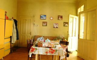 Casă cu arhitectură deosebită de vânzare, cu 800 mp teren, lângă Dedeman - Poză 10