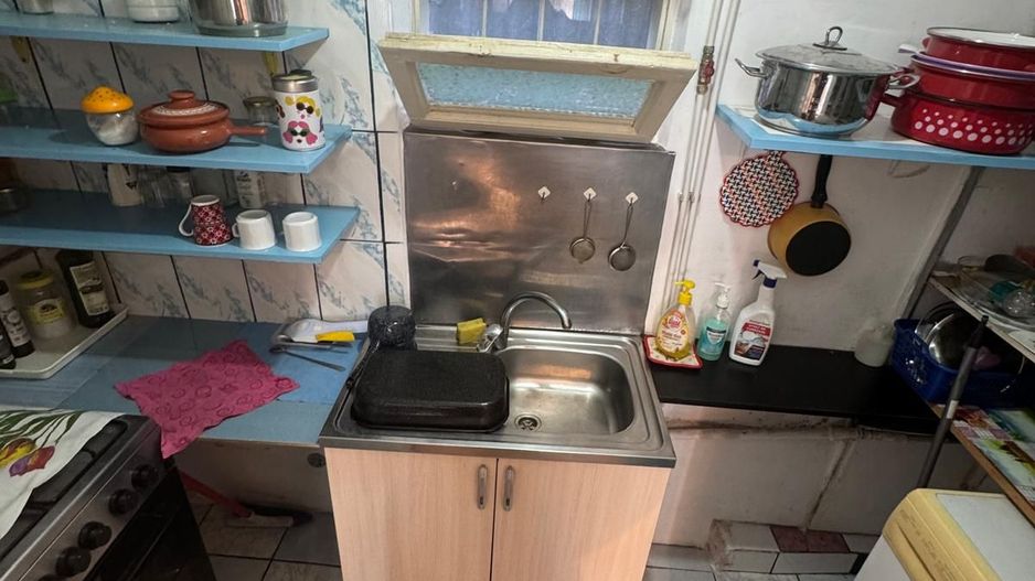 Casă cu garaj și anexe, teren 397 mp – Șoseaua Bălănoaiei - Poză 7