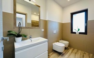 INCHIRIAT - Casa Segmentul Lux - 3 dormitoare & dressing - Prima Inchiriere - Poză 17