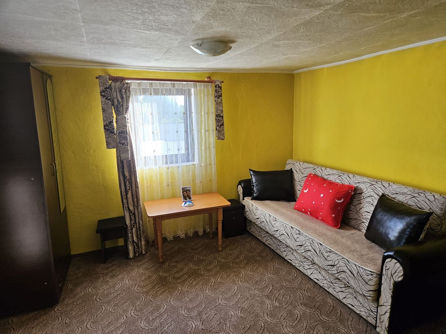 Vanzare casa Albota la intrare - Poză 4