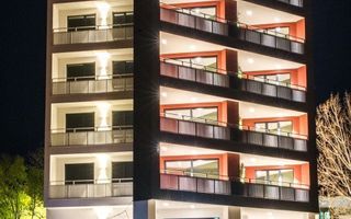 CONSTANTA - BDUL MAMAIA - APARTAMENT PREMIUM CU VEDERE SUPERBA LA PARC SI LAC! - Poză 4