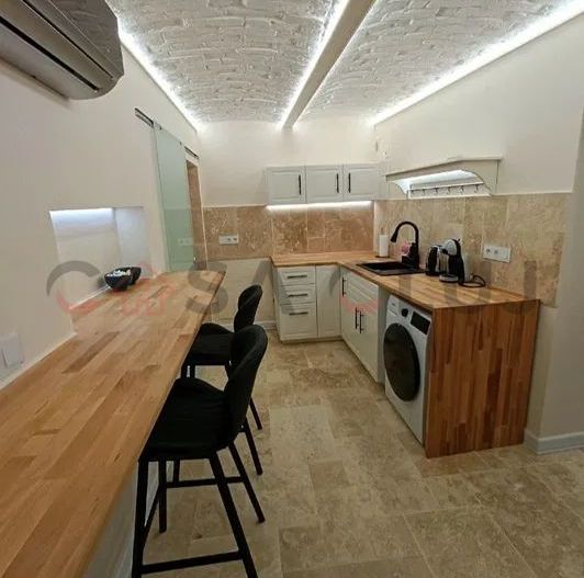 Apartament ultracentral, special pentru INVESTIȚIE! - Poză 1